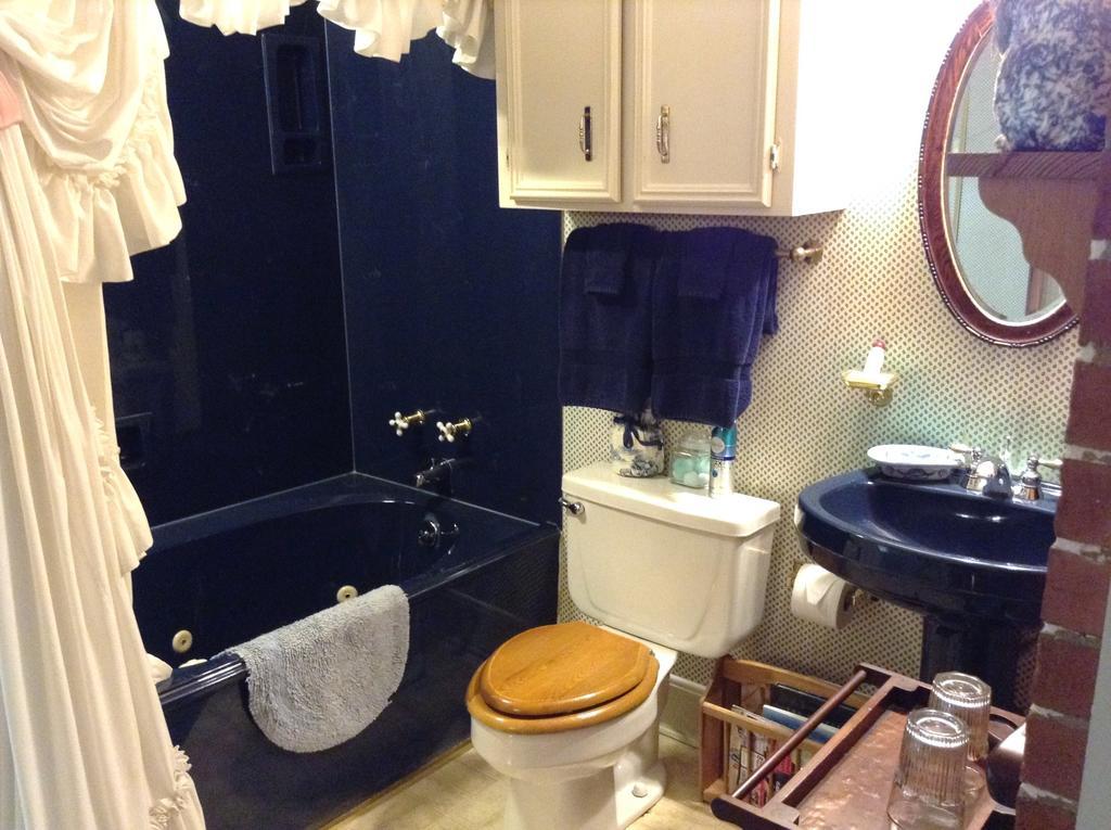 2439 Fairfield A Bed&Breakfast Shreveport Zimmer foto